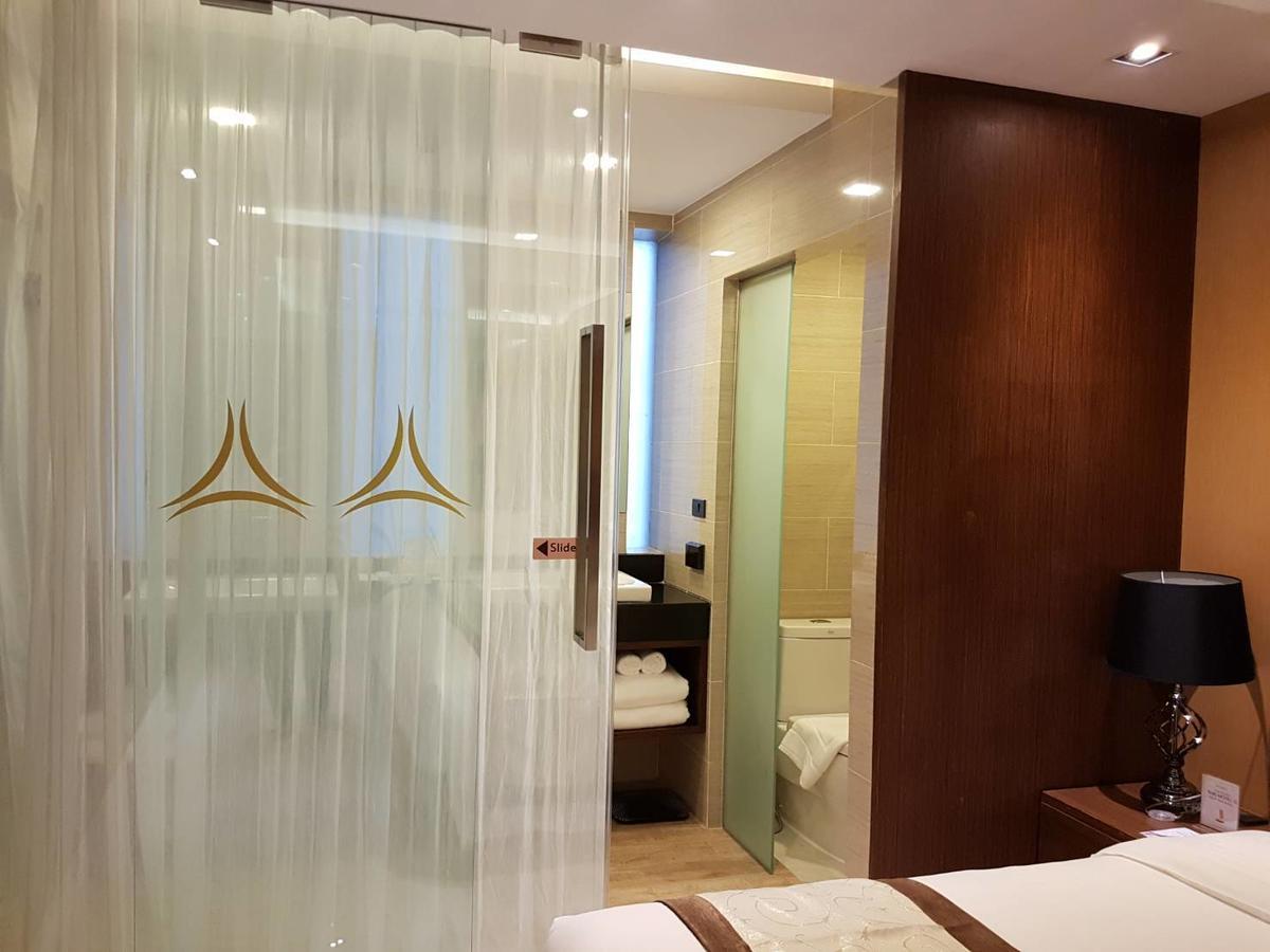 Syama Suite Sukhumvit 20 Banguecoque Exterior foto