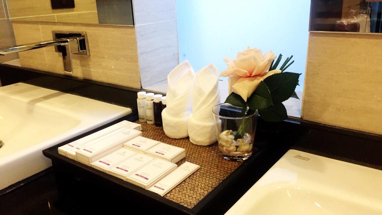 Syama Suite Sukhumvit 20 Banguecoque Exterior foto